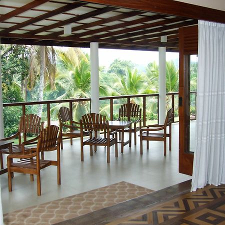 רטנאפורה Serene Villa מראה חיצוני תמונה